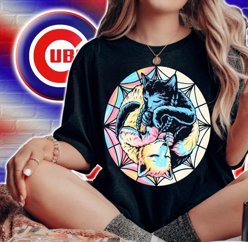 Black cat and colorful wolf shirt t-shirt woman shirt
