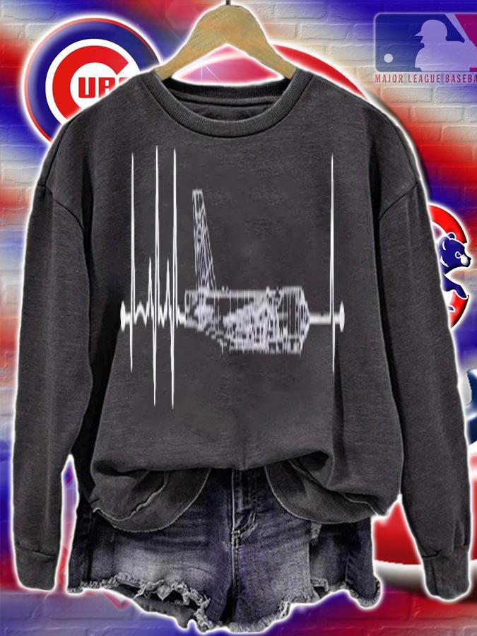 B52 Stratofortress Airplane Pulse Ekg B52 Heartbeat Shirt t-shirt