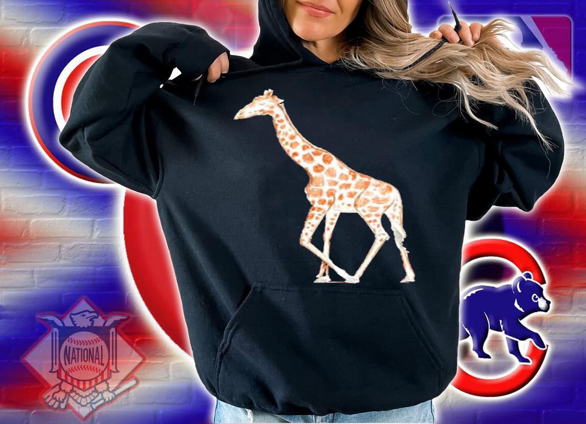Giraffe Walking,Giraffe T-Shirt t-shirt