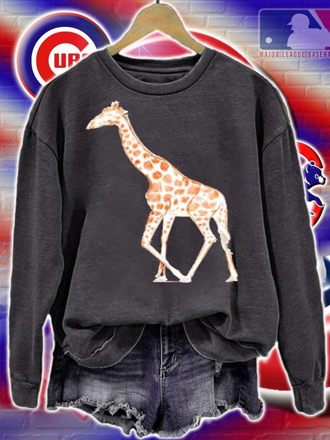 Giraffe Walking,Giraffe T-Shirt t-shirt