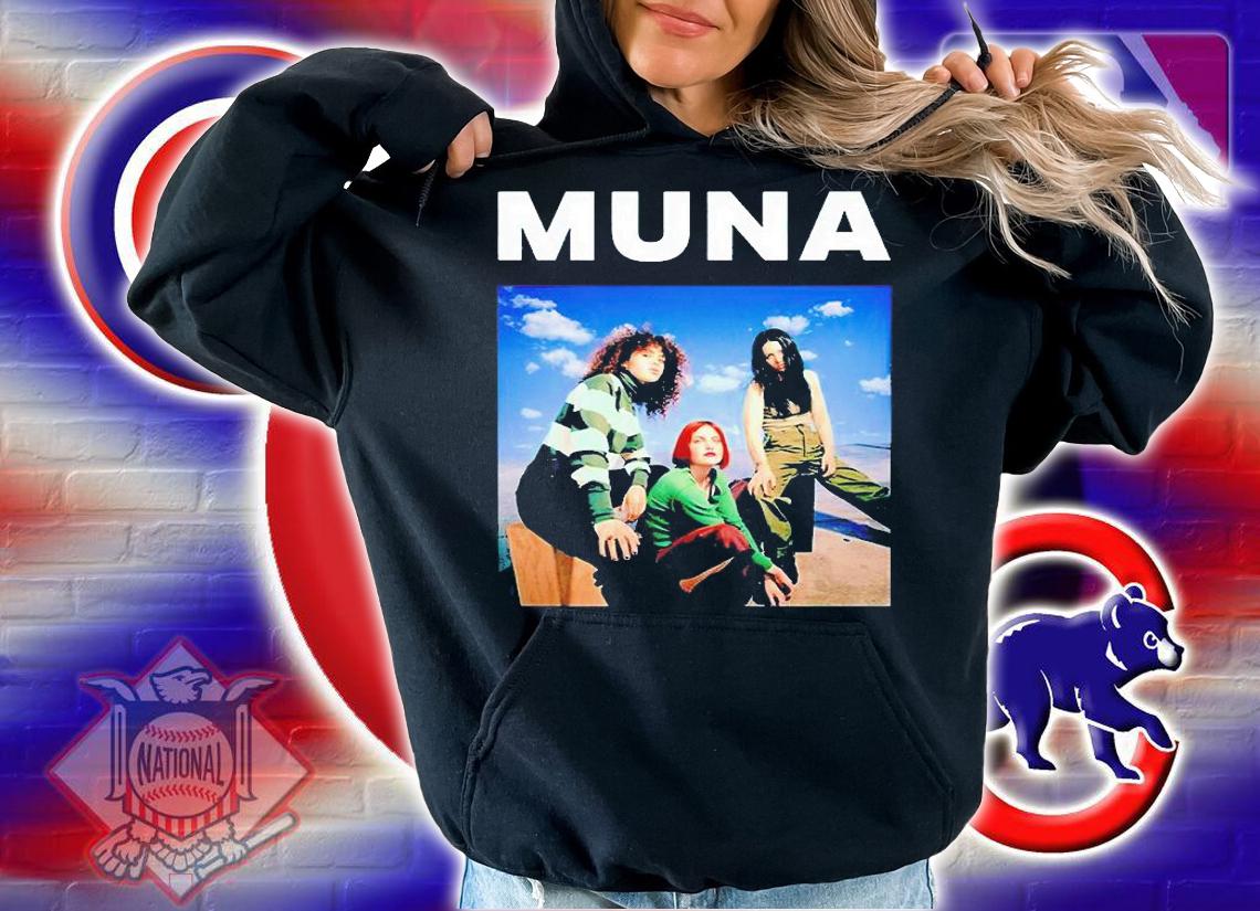 Muna photographic T-shirt